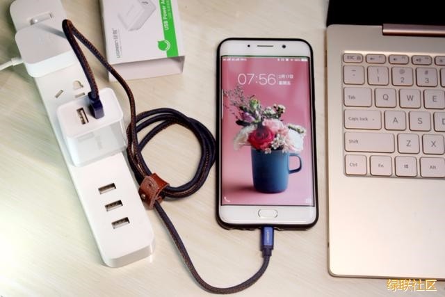 试用体验丨当牛仔布变身数据线 一定结实耐用又有范